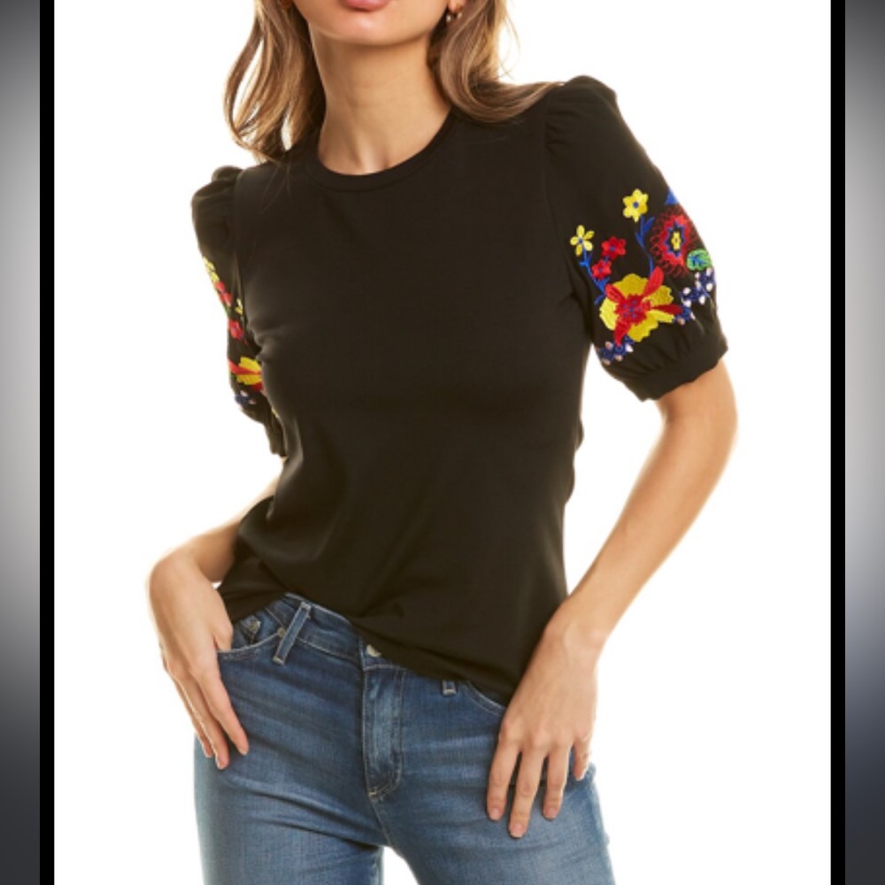 Gracia Embroidered Puff Sleeve Top Size Small - Picture 2 of 5